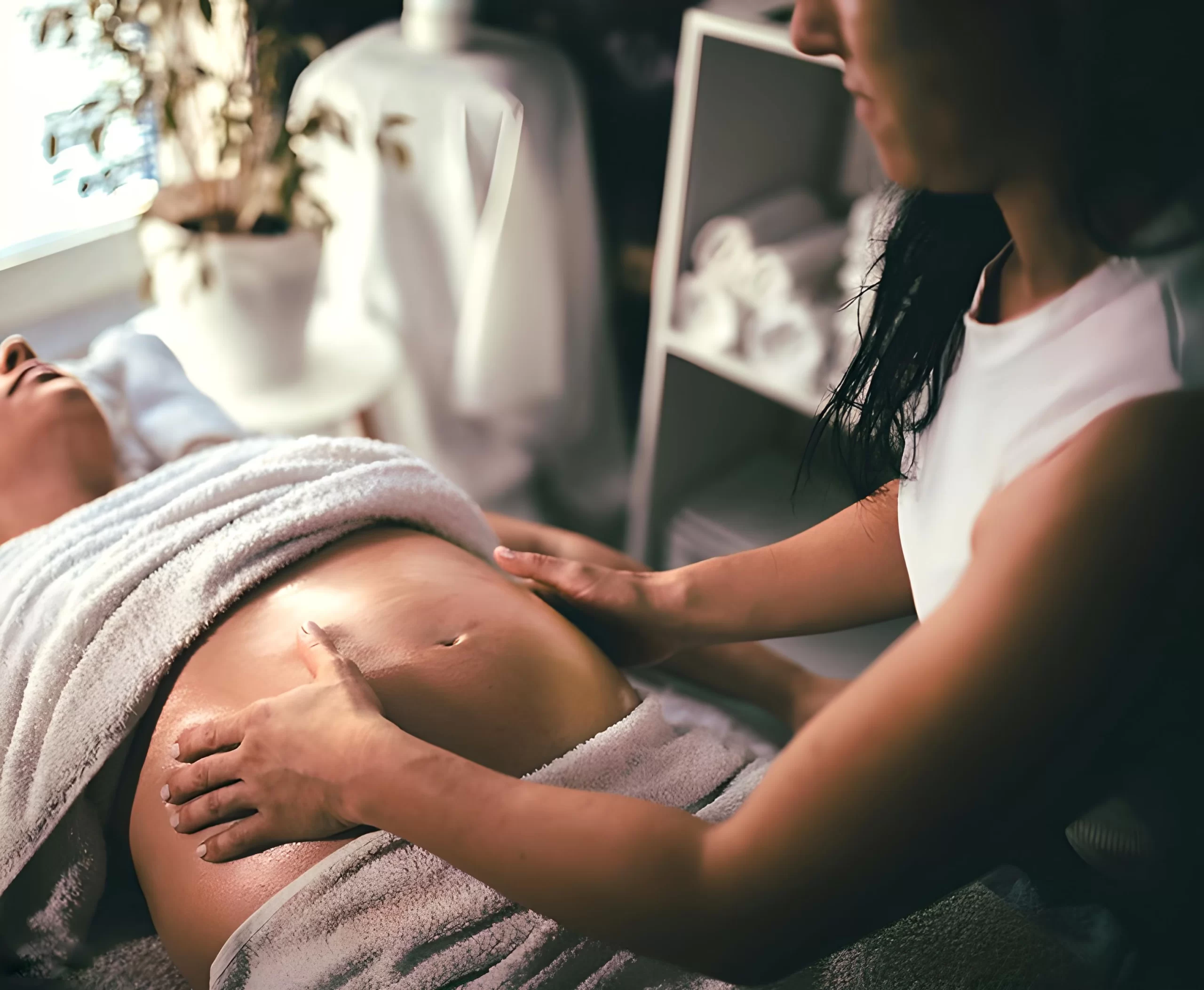 Massage prénatal pour les femmes enceintes